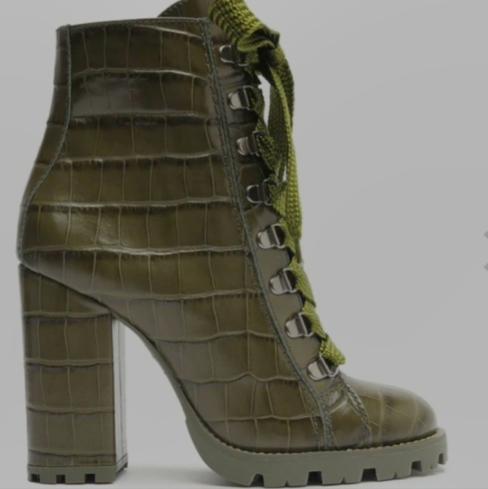 Green Crocodile-Embossed Leather Boots Booties 9.5 New!